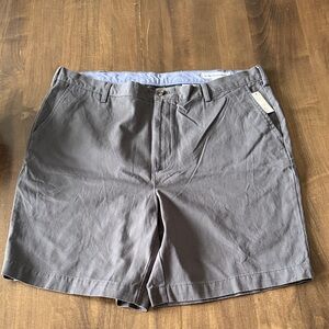 Amazon Essentials Men's Charcoal Flat Front Shorts